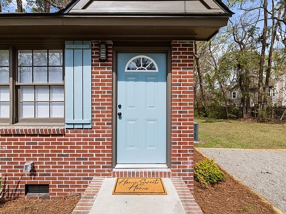 3rd image of 1780 Bevis Rd