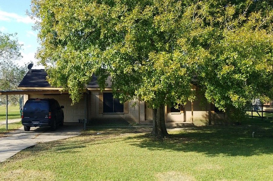 1st image of 1541 County Road 393a