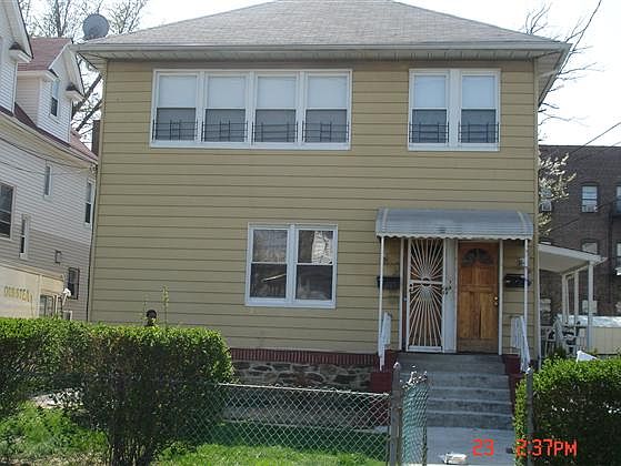 1st image of 250 S Second St