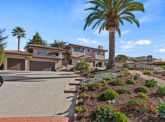 2nd image of 74 La Patera Dr