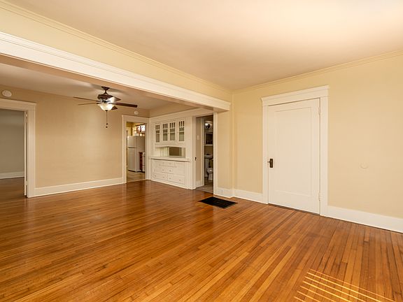 3rd image of 9 Bonito Ave #9
