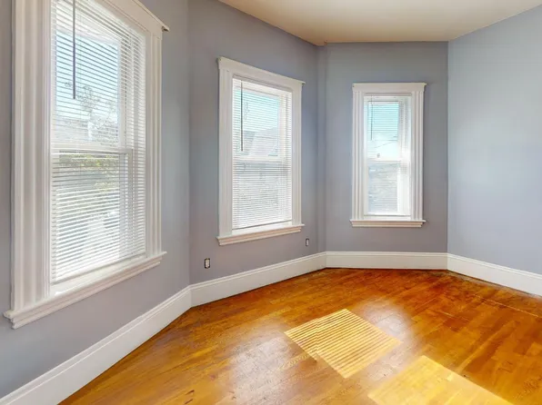 72 Clinton St #2, Everett, MA 02149