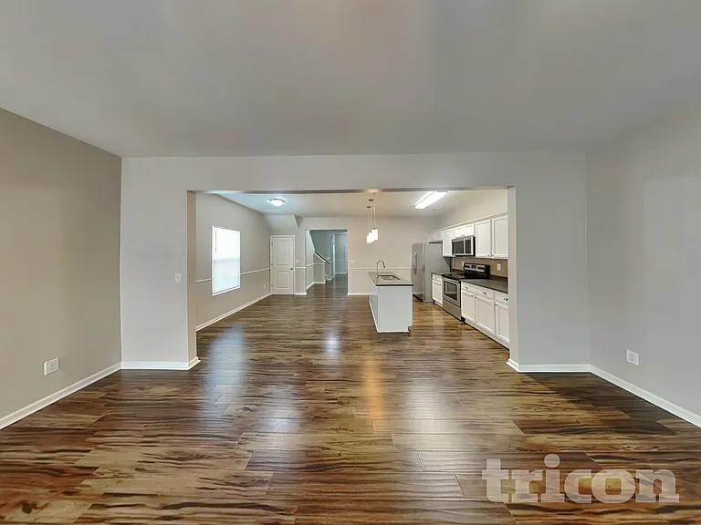 1424 Henry David Ct — Photo 3