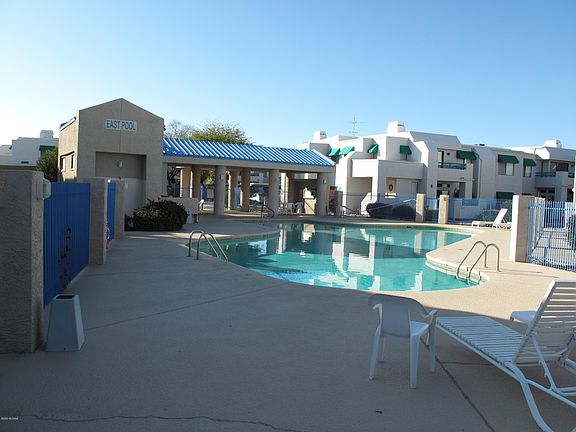 3rd image of 7921 E Colette Cir