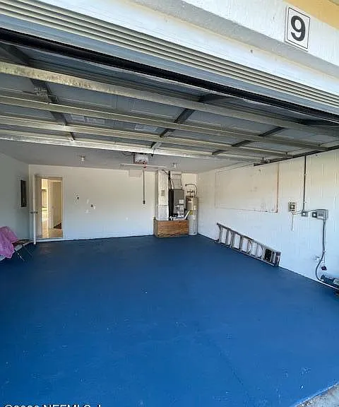 9 Lyons Pl — Photo 26