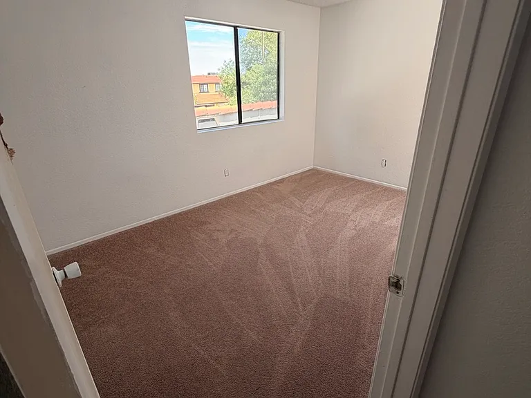 1728 W Avenue J #1 — Photo 11