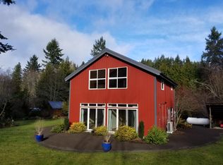 12039 Minnie Rose Ln NE, Bainbridge Island, WA 98110