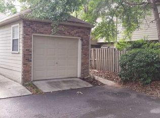 9763 SW 52nd Rd, Gainesville, FL 32608