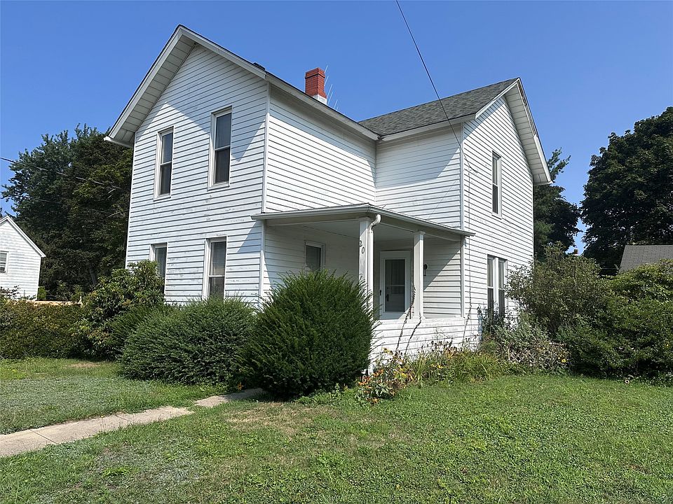 1st image of 20 Lincoln St
