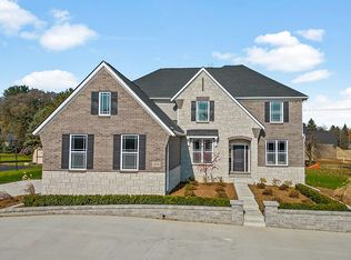 1078 W Avon Rd, Rochester Hills, MI 48309