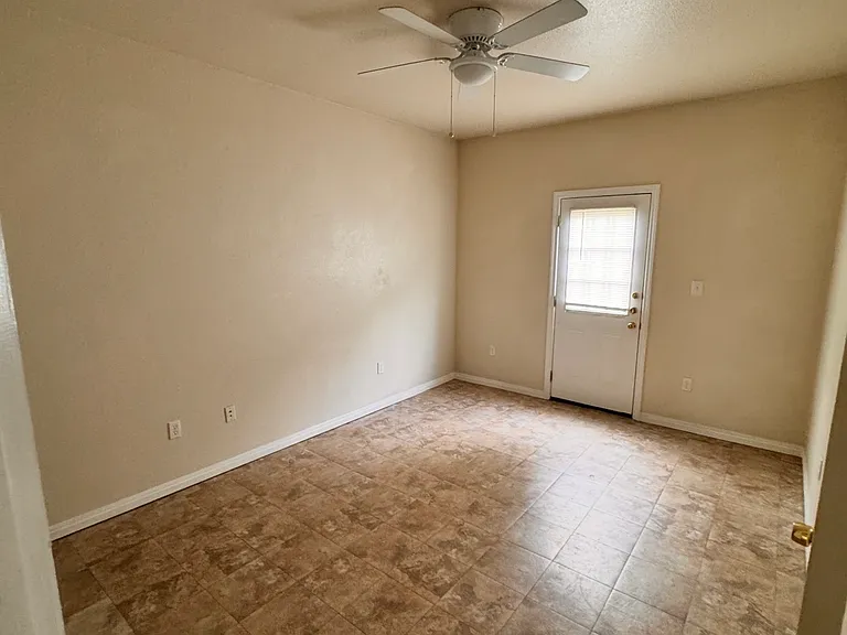 104 Stach Dr #B — Photo 13