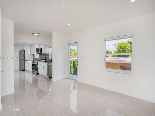 588 SW 23rd Ave APT 2, Miami, FL 33135
