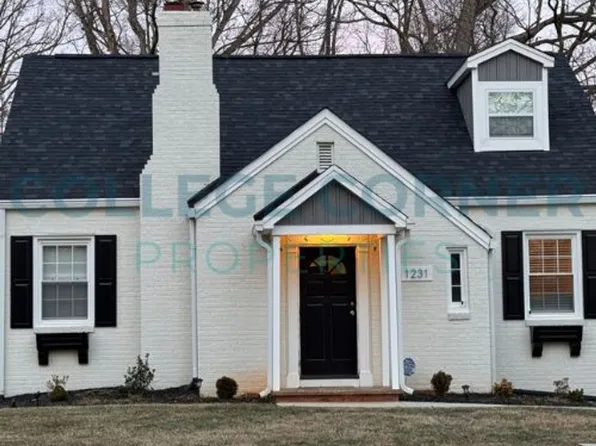 1231 Brookwood Dr, Winston Salem, NC 27106