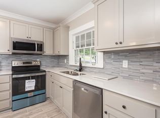 409 4th St N, Oneonta, AL 35121