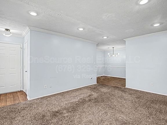 4th image of 1603 Augusta Dr
