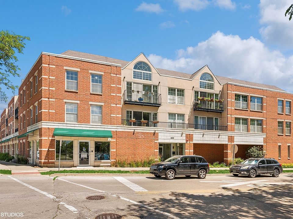 1st image of 1800 Dewes St Unit 306