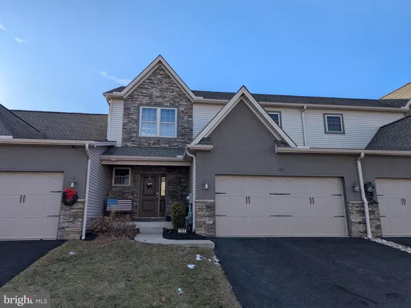 169 Lexington Ct, Harrisburg, PA 17112