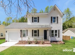 1513 Kempsey Cir, Fuquay Varina, NC 27526