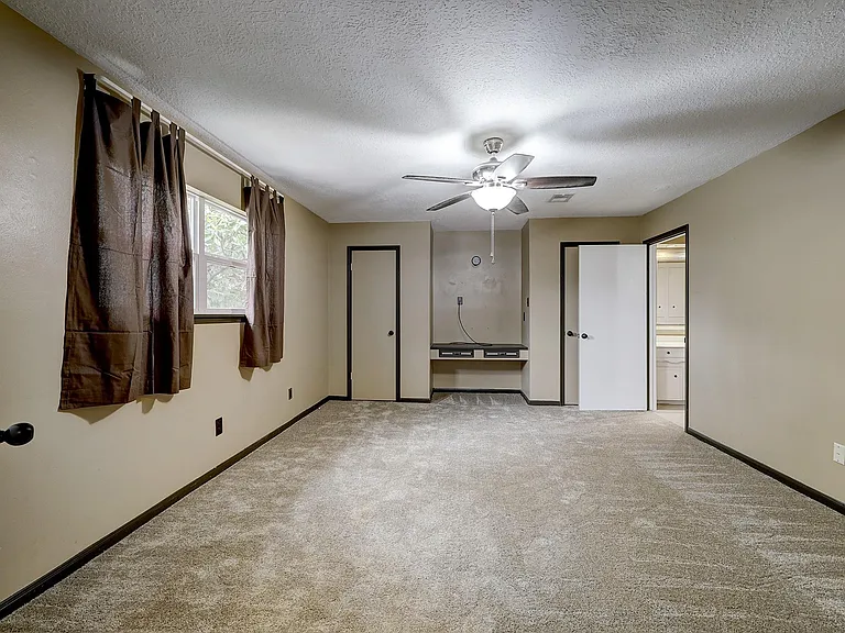 19906 Medicine Bow Dr — Photo 20