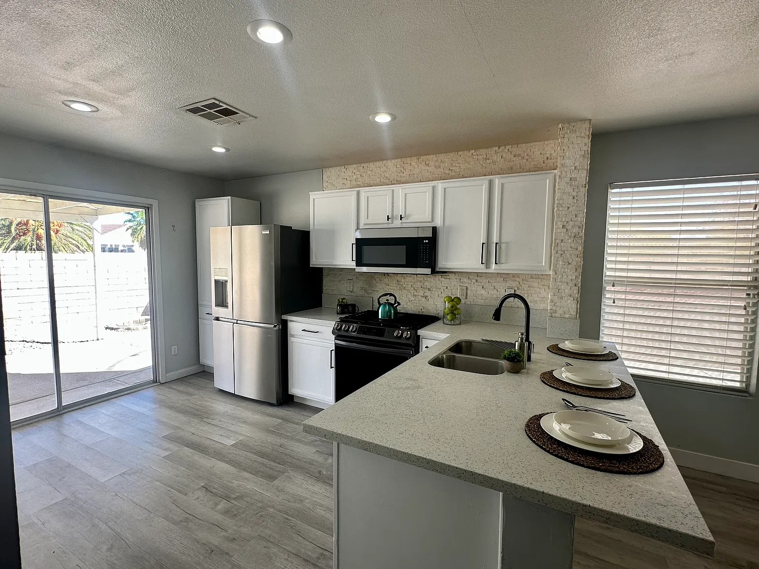 873 Adobe Flat Dr — Photo 1