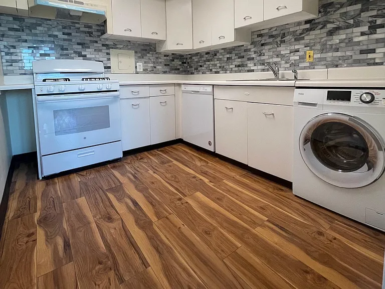 50 Belmont Ave #417 — Photo 13