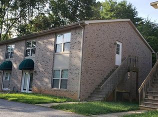 103 Cedar Ridge Dr, Asheville, NC 28803