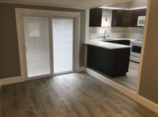 120 Park View Ave, Warwick, RI 02888