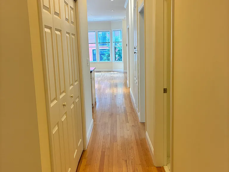 25 Chauncy St — Photo 6