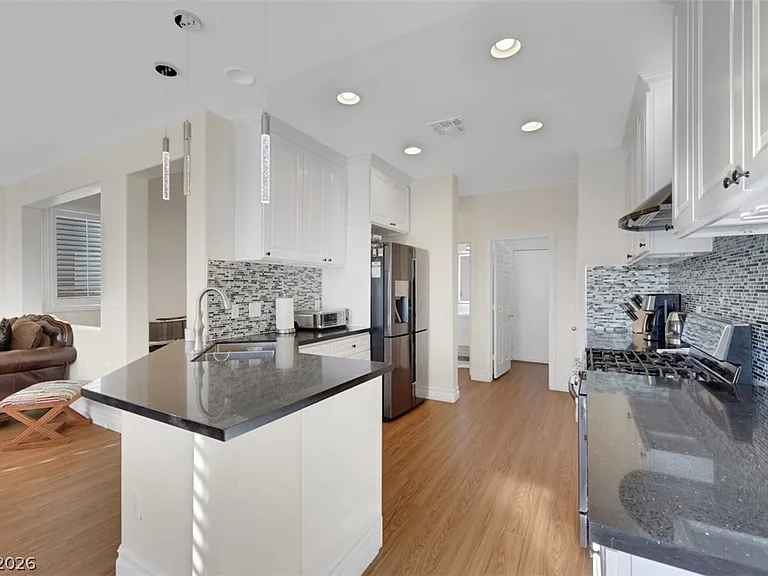 4626 Camden Bridge St — Photo 13