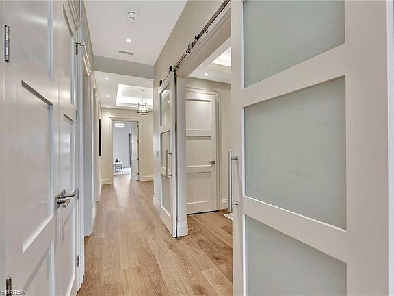 5th image of 7 Grand River St N #302