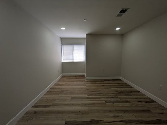 4th image of 44 Warner St #B15