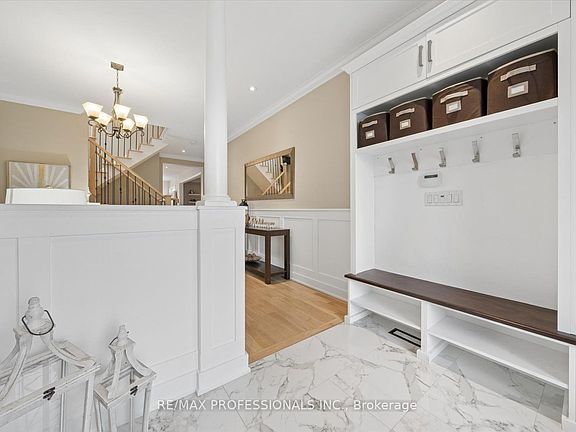 4th image of 28 Roma Dr