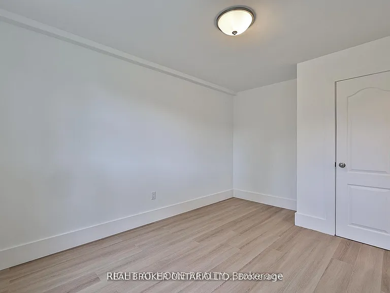 71 Murrie St #1 — Photo 12