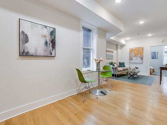 5th image of 684 Summit Ave #3