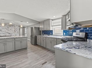 92 Patuxent Mobile Ests, Lothian, MD 20711