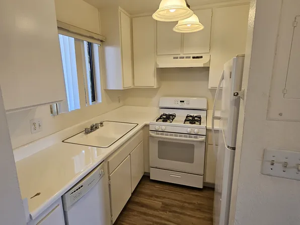1140 Belmont Ave, Long Beach, CA