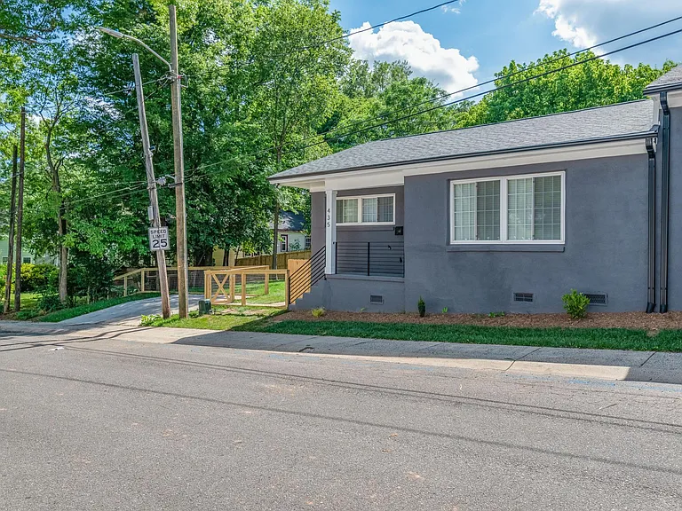 435 Wake St — Photo 5