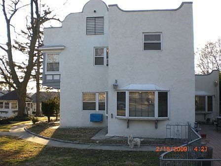 2nd image of 914 Split Rock Rd