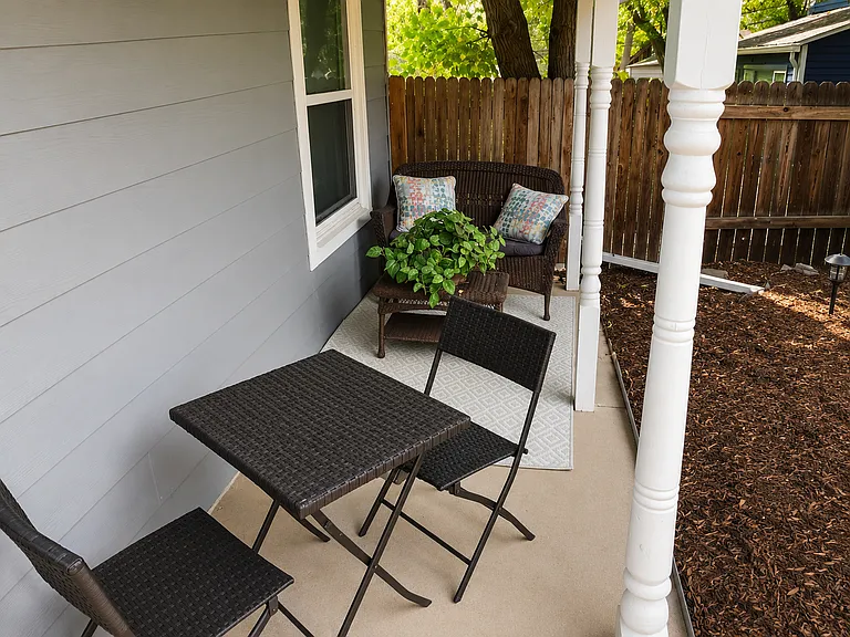 Back patio seating and dining area