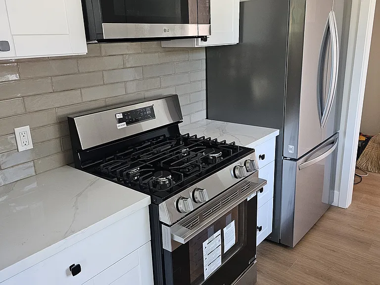 5261 G St — Photo 5
