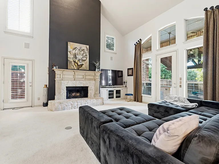 2948 Clearfork Trl — Photo 26