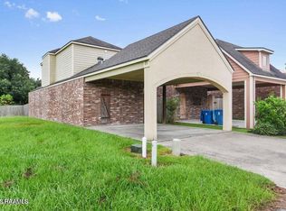 104 Millie Park Dr, Lafayette, LA 70506
