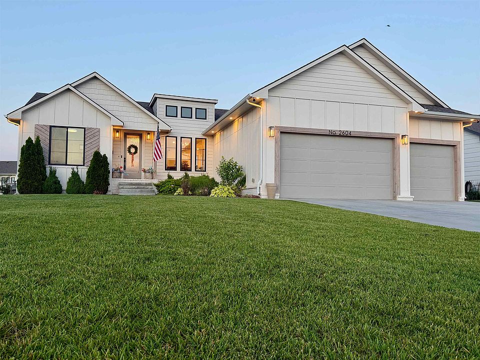 1st image of 2604 Pebble Ct