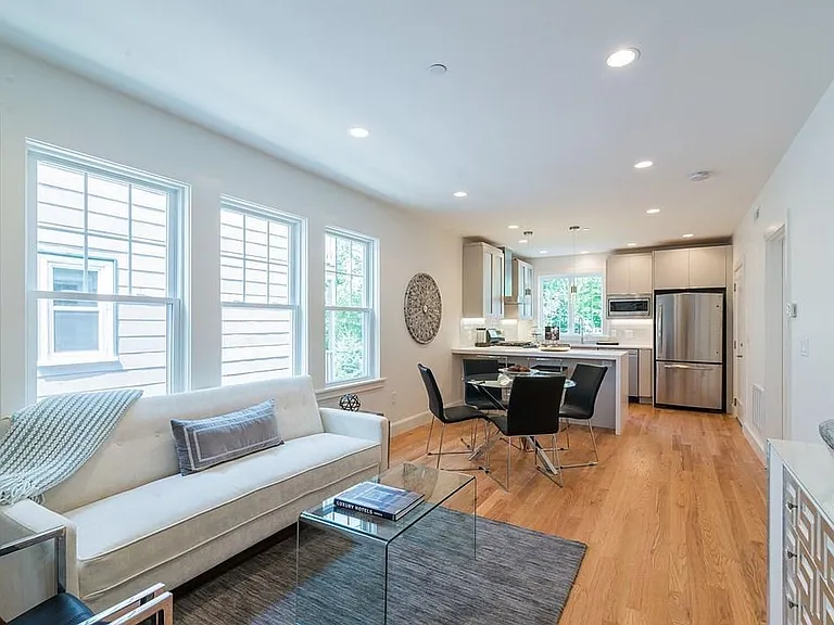 17 Standish St #2 — Photo 1