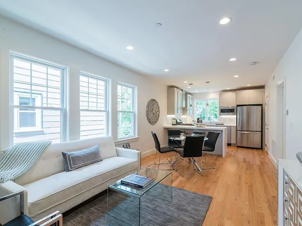17 Standish St, Cambridge, MA