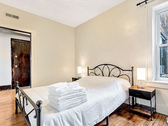 5th image of 514 Kirby St E #12