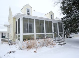 2141 Mahan St, Ferndale, MI 48220