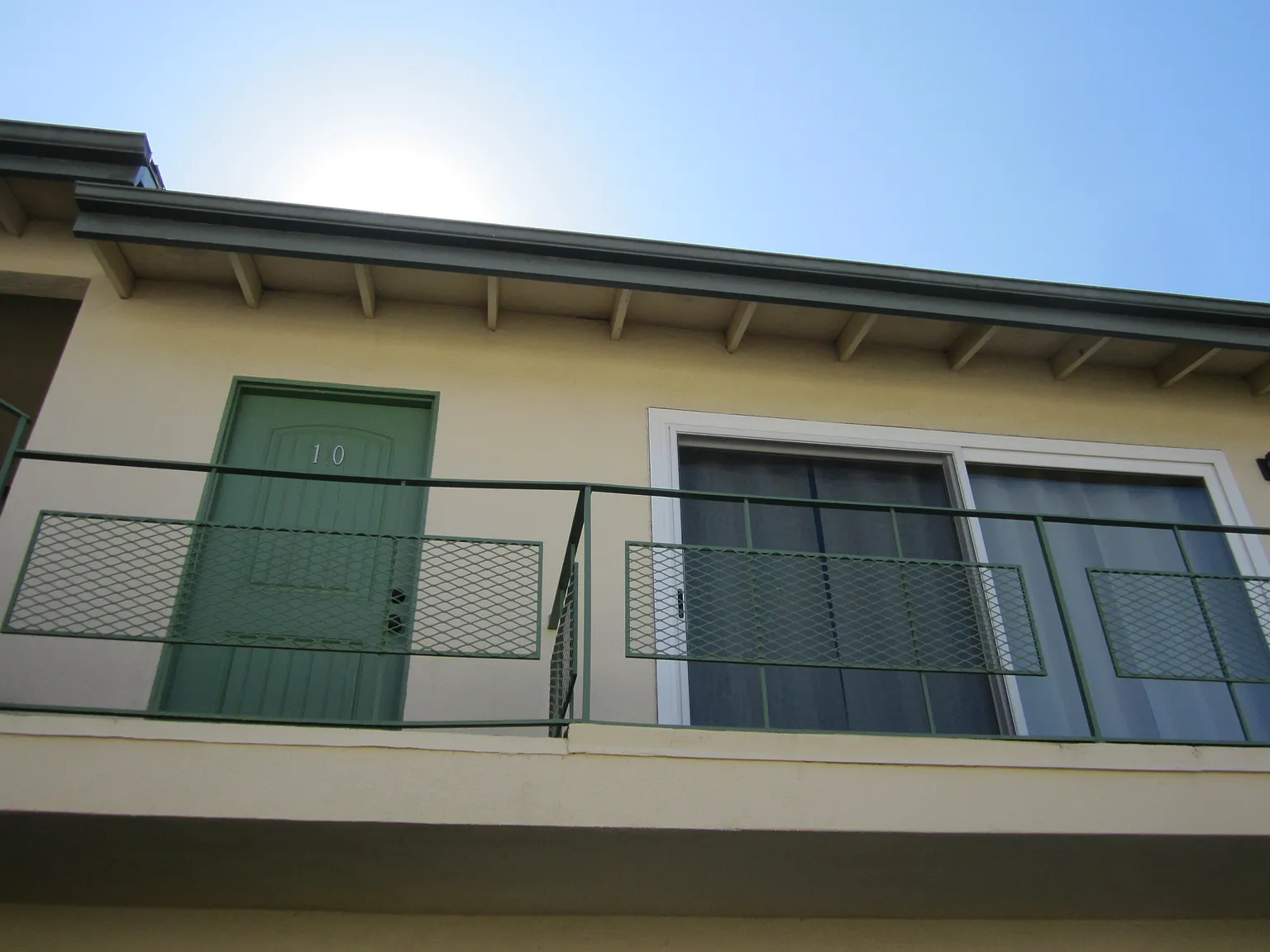 1 bed, $2,995 — Photo 2