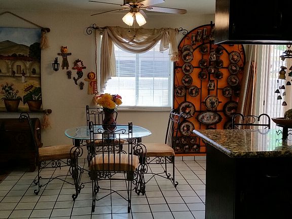 4th image of 484 N 6th Pl