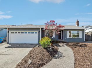 815 Whitney Way, Petaluma, CA